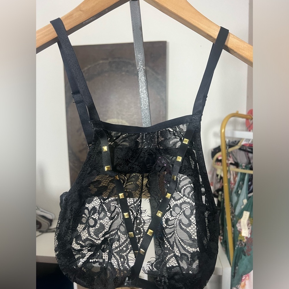 Adore Me Black Lace Bra Sz 38 C